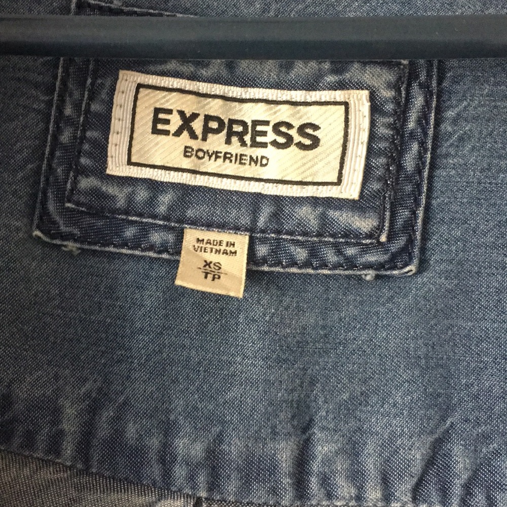 Express boyfriend soft denim button up - Picture 2 of 2